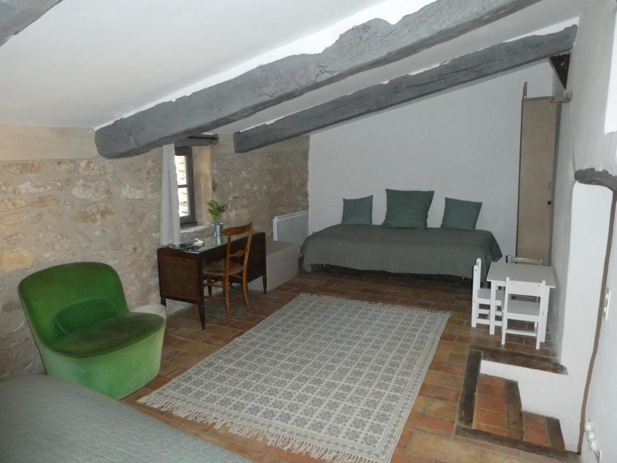 Le Jas Des Aiguiers Ξενοδοχείο Saint-Saturnin-les-Apt Εξωτερικό φωτογραφία