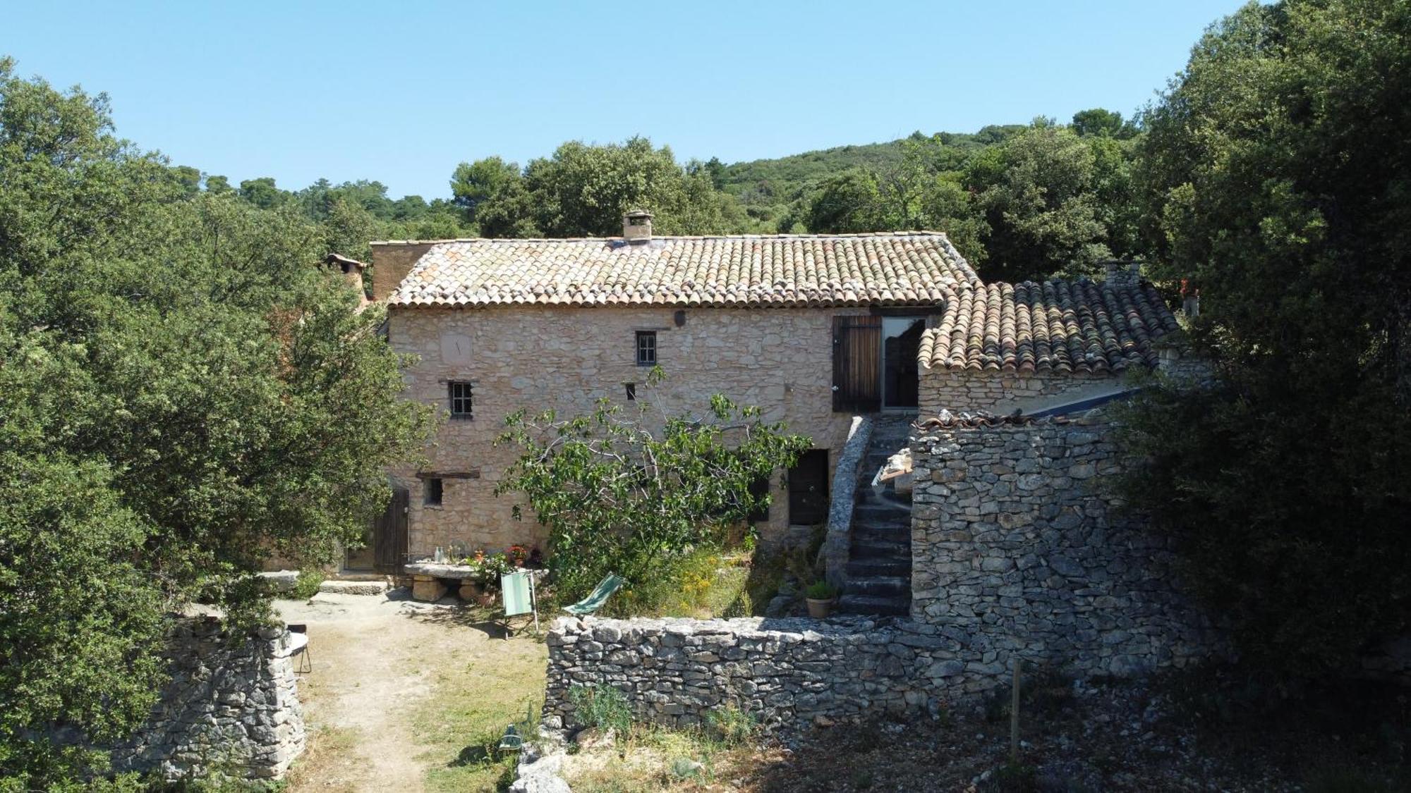 Le Jas Des Aiguiers Ξενοδοχείο Saint-Saturnin-les-Apt Εξωτερικό φωτογραφία